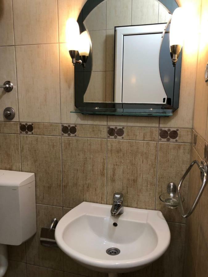 Apartment Family Ulcinj Exterior photo